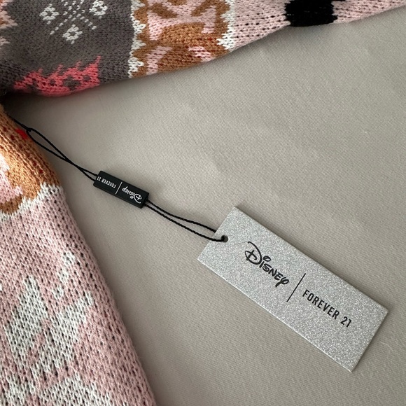 Disney Mickey & Minnie Sweater - Picture 3 of 5